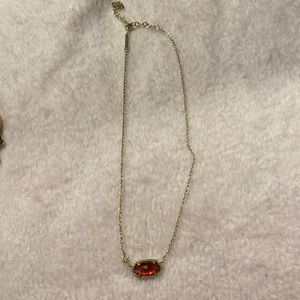 Kendra Scott necklace